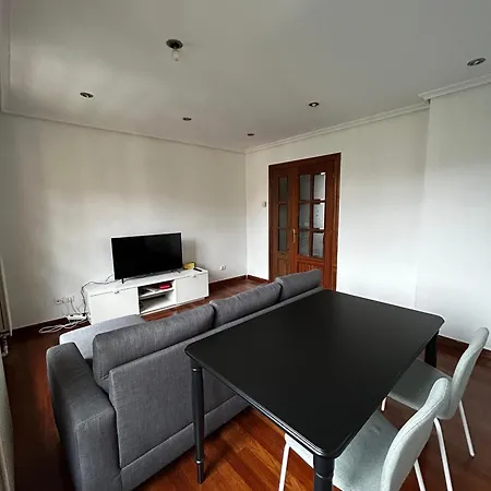 דירה Apartamento Saron *